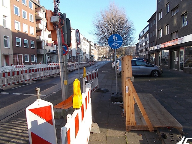 Bild 3 - Fahrtrichtung Ost - Kreuzungsbereich