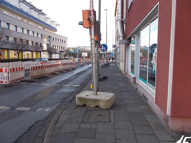 Bild 7 - Fahrtrichtung West - Baustellenauslauf