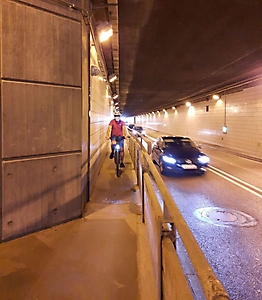 PF_Flughafentunnel_10